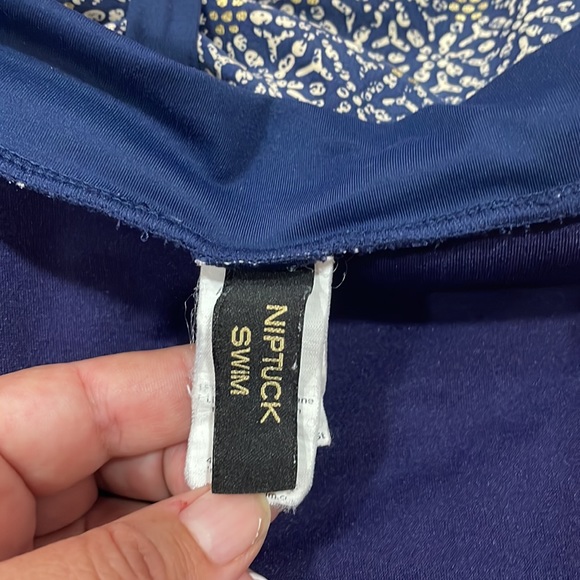 Niptuck swimsuit 🩱 in size USA 8 - Picture 3 of 5